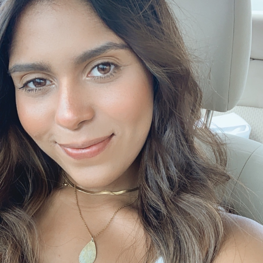 Meet your Posher, Arelis